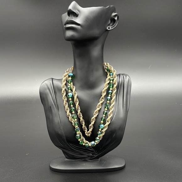 Vintage circa 1980s Napier Gold Tone and Green Crystal Beaded Necklace 18” - Picture 1 of 8
